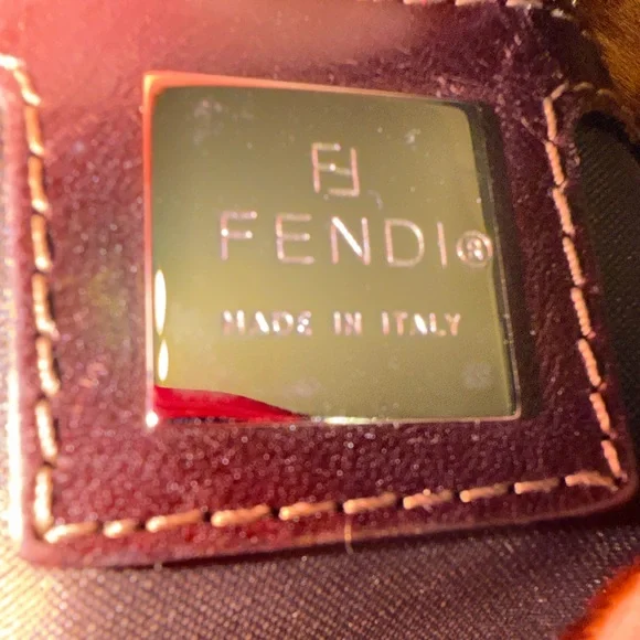 FENDI Ponyhair Mama Forever Baguette Neutrals shoulder bag - Picture 11 of 12